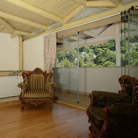 Petunya Boutique 3* Icmeler