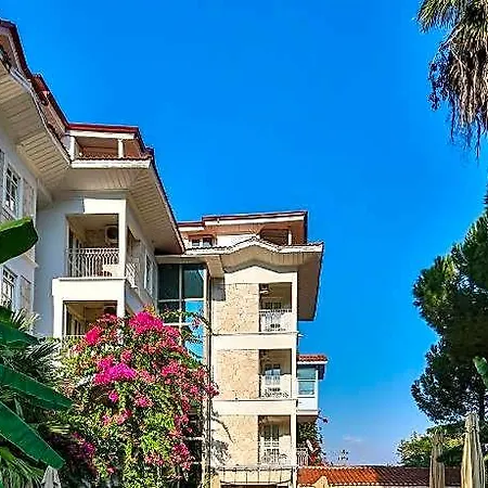 Petunya Boutique İçmeler