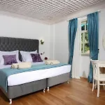 Hotel Petunya Boutique 3*