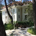 Petunya Boutique 3*