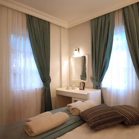 Petunya Boutique 3* Icmeler
